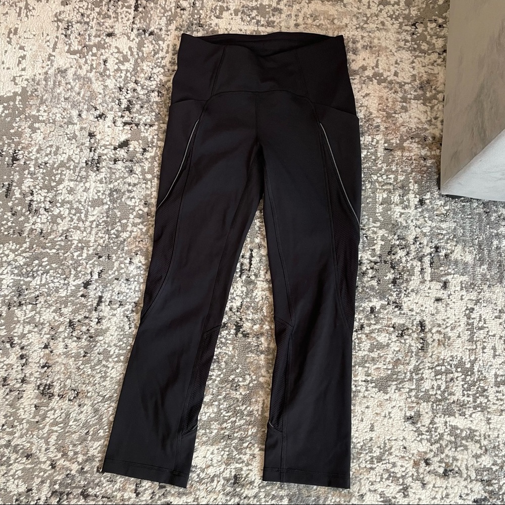 Used Lululemon high rise tight sporty pants
